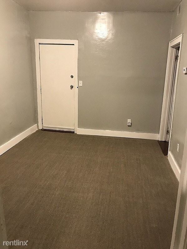 Building Photo - 2 br, 1 bath Apartment - 4851 McCook Avenue 2