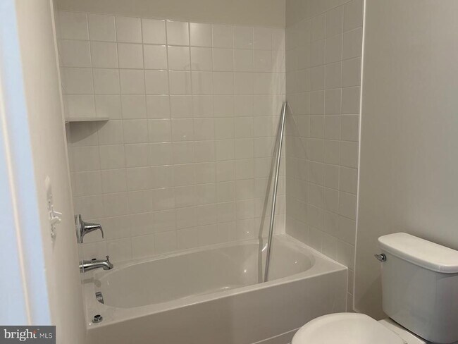 Building Photo - 133 Bamboo Shoot Ln