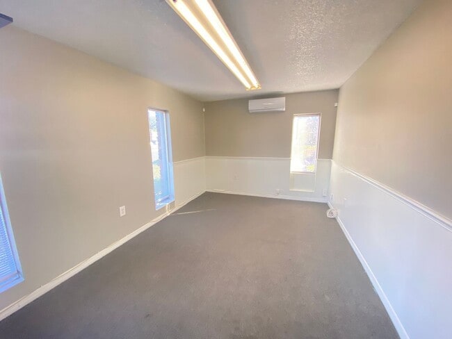 Photo - 1626 Conway Rd Apartment
