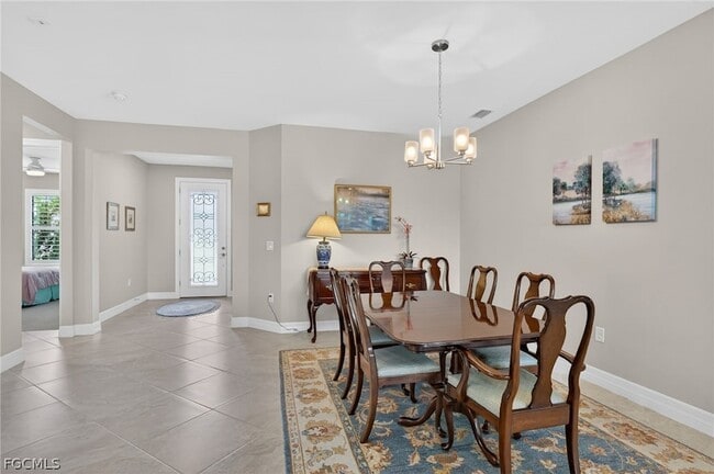 Foto del edificio - 11279 Thurston Chase