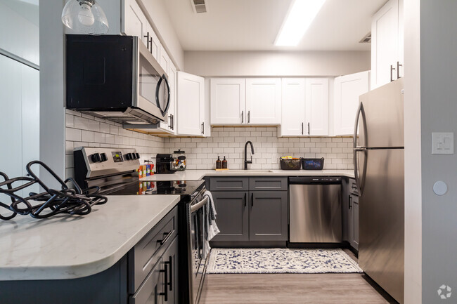 1HAB, 1BA - Cocina - Grand Park Apartments