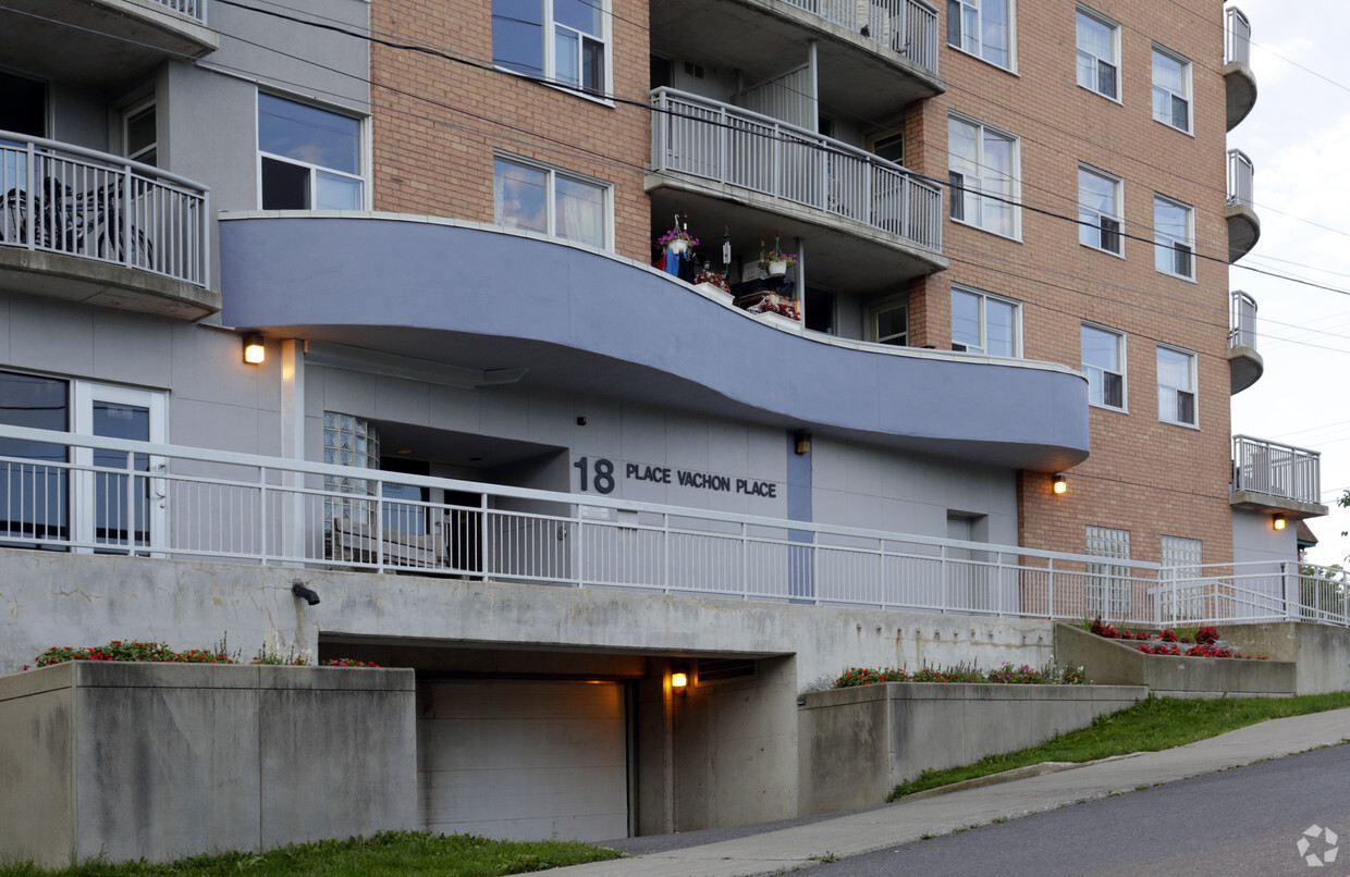Photo du bâtiment - Vachon Place