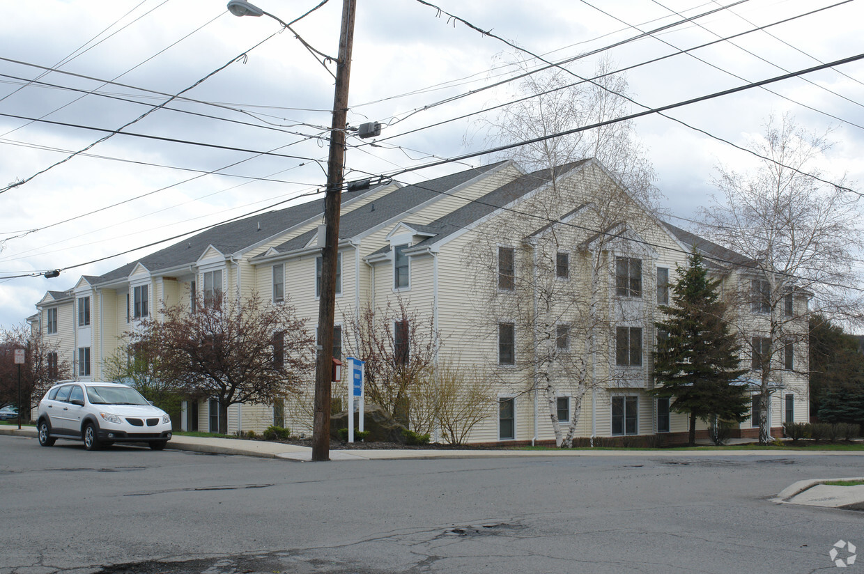 Primary Photo - Shenandoah Village