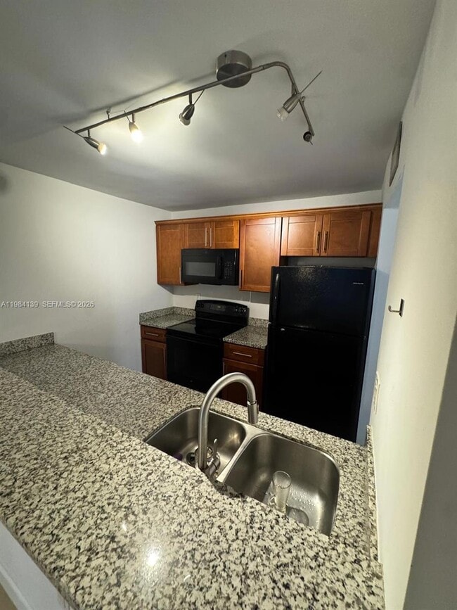 Building Photo - 10700 SW 108th Ave