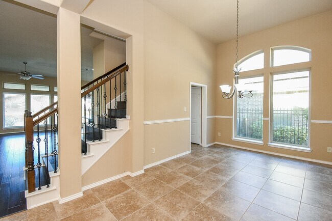 Building Photo - 11511 Ryan Manor Dr