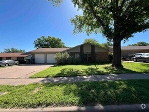 Building Photo - 5503 Hooper Dr