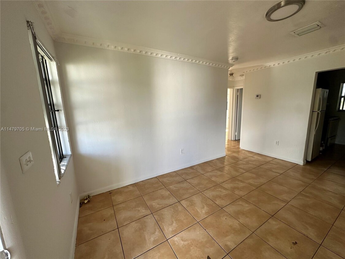 1851 Ali Baba Ave Unit 5, Opa-locka, FL 33054 - Room for Rent in Opa ...