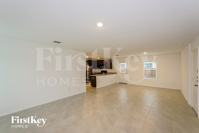 Foto del edificio - 6503 Cannonade Dr