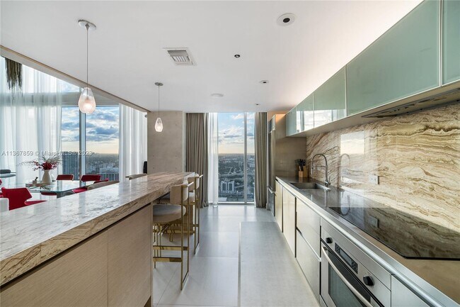Foto del edificio - 1040 Biscayne Blvd