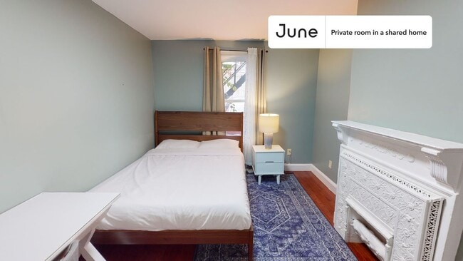 Building Photo - Room in Shared 7 bed/2 bath home in Allston