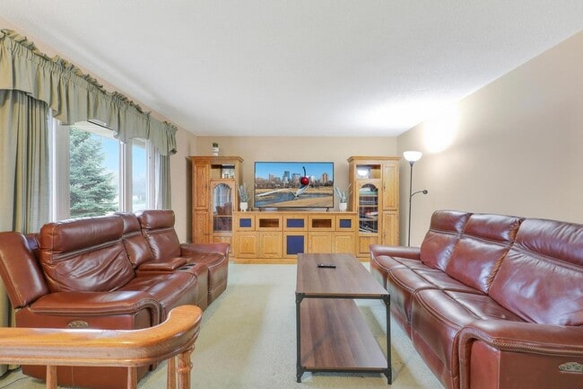 Foto del edificio - 11333 Welcome Ave N