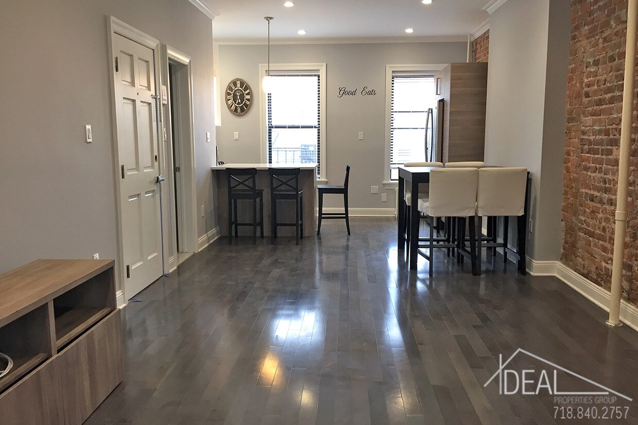 Foto principal - 35 Woodhull St