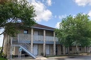 Primary Photo - Central Avenue Apartments