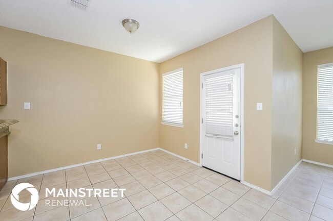 Building Photo - 5003 Boots and Saddle Ct