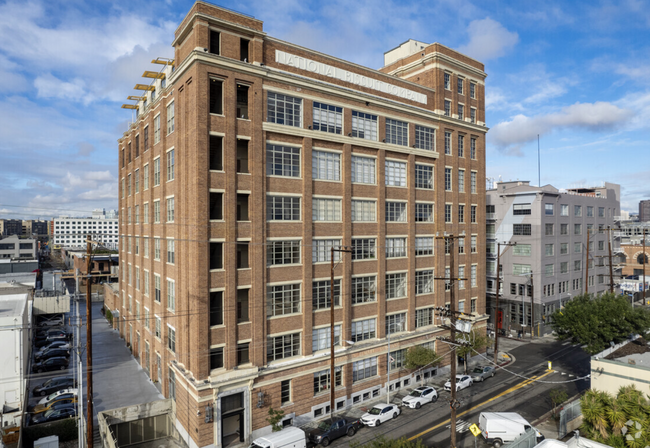 Building Photo - 1850 Industrial St