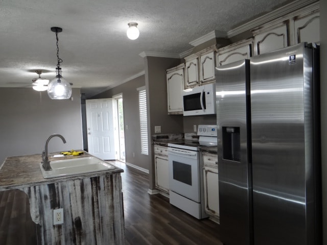 Foto del edificio - 31675 N Corbin Rd