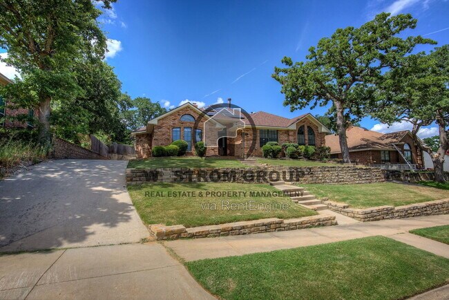 Foto del edificio - 3914 Meadow Dr
