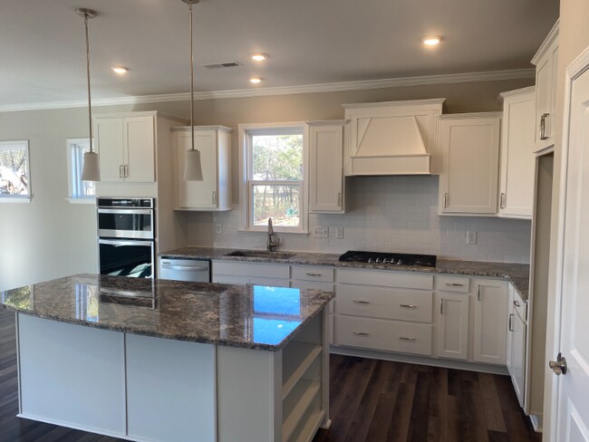 Building Photo - 1102 Flyfish Ave