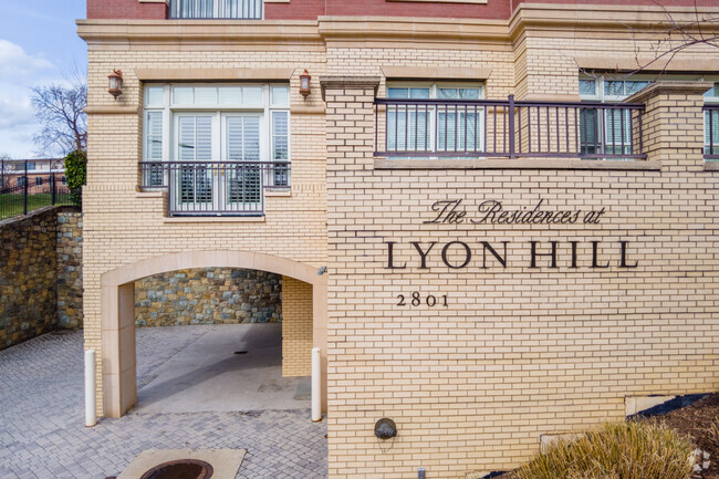 Foto del edificio - Residences at Lyon Hill