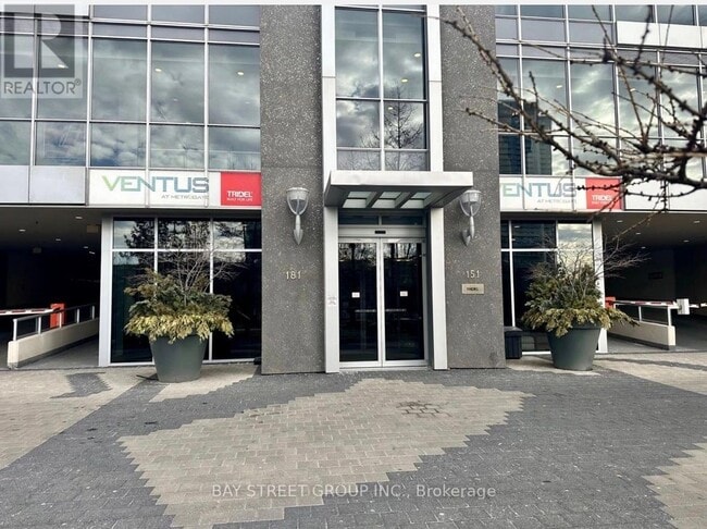 Building Photo - 151 Village Green Square