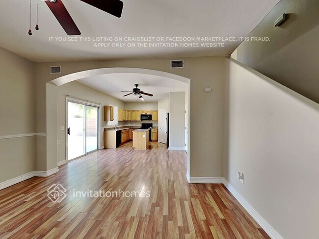 Foto del edificio - 10660 E Portobello Ave