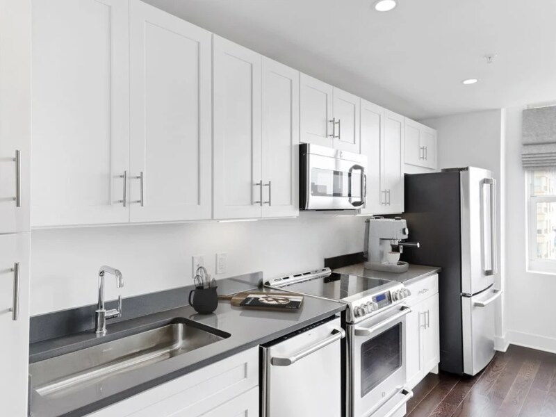 Foto principal - 70 Bay St
