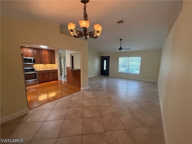 Building Photo - 5361 Hickory Wood Dr