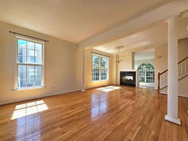 Building Photo - 15610 William Bayliss Ct