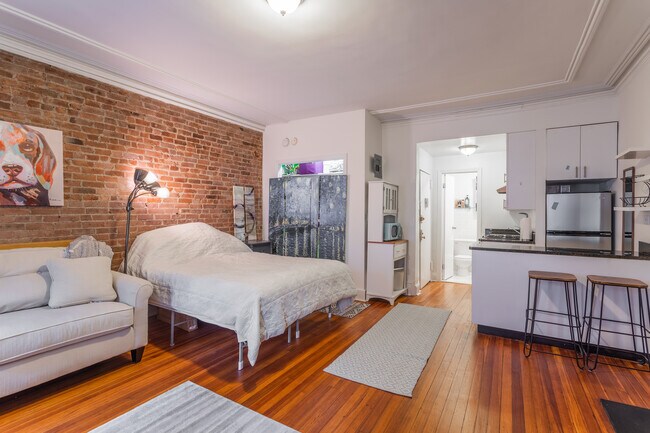Foto del edificio - 37 E 65th St