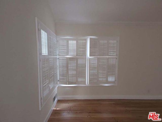 Foto principal - 4457 Simpson Ave