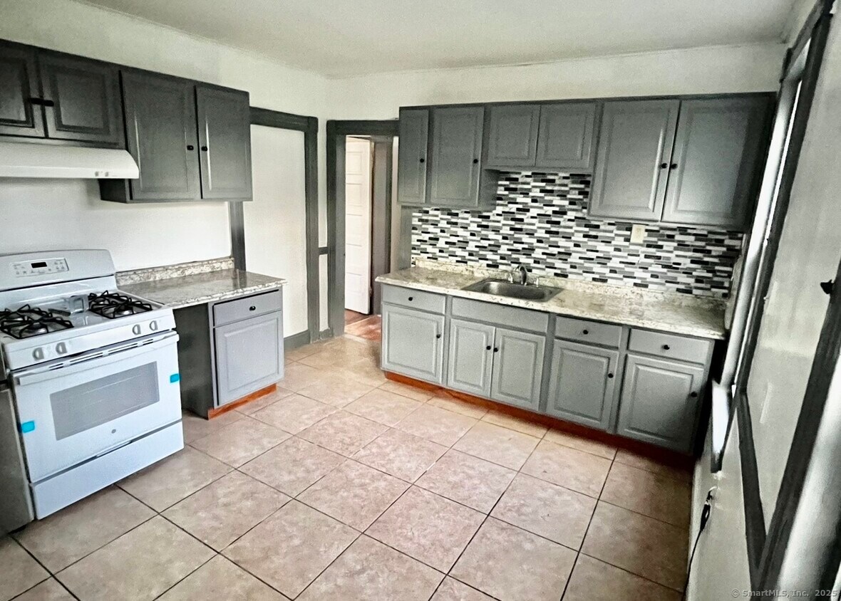 Primary Photo - 136 N Bishop Ave