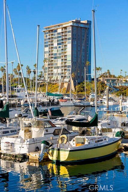 Foto del edificio - 1200 Harbor Dr