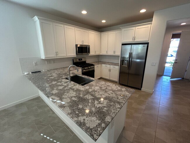 Foto del edificio - 24551 N 169th Dr