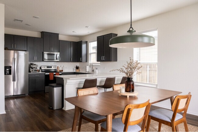 Building Photo - 6305 Conestoga Wagon Way