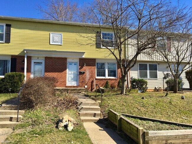 Building Photo - 3 br, 3.5 bath House - 7 Bonbon Ct