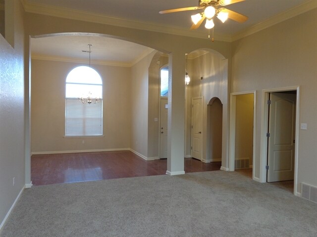 Building Photo - 6145 Sandbourne E