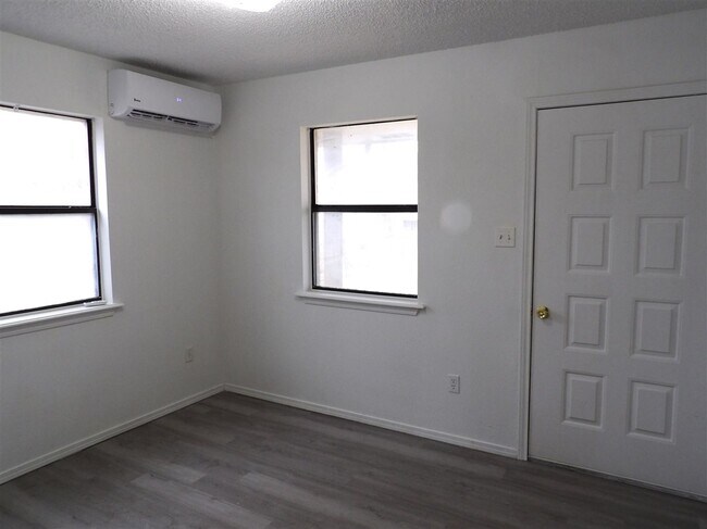 Foto del edificio - 603 SW Garfield Ave