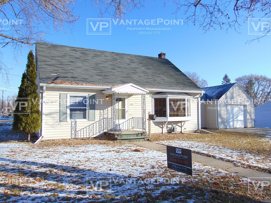 1294 7th St, Green Bay, WI 54304 House Rental in Green Bay, WI