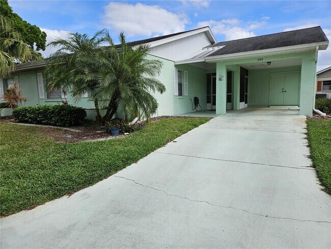 Foto del edificio - 304 Grayston Pl