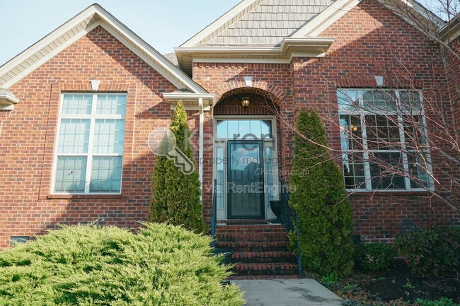 Photo - 6967 Neville Dr House