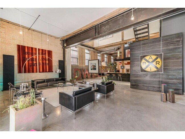 Foto del edificio - 801 N Washington Ave