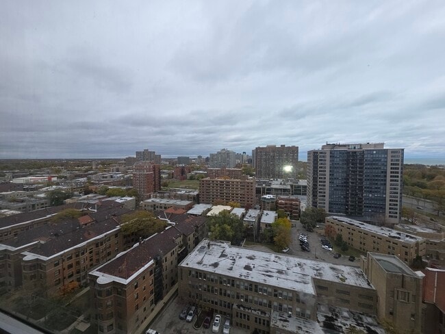 Building Photo - 655 W Irving Park Rd