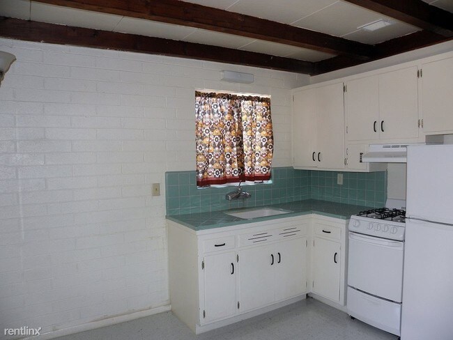 Building Photo - 1 br, 1 bath Apartment - 1038B N Euclid Ave