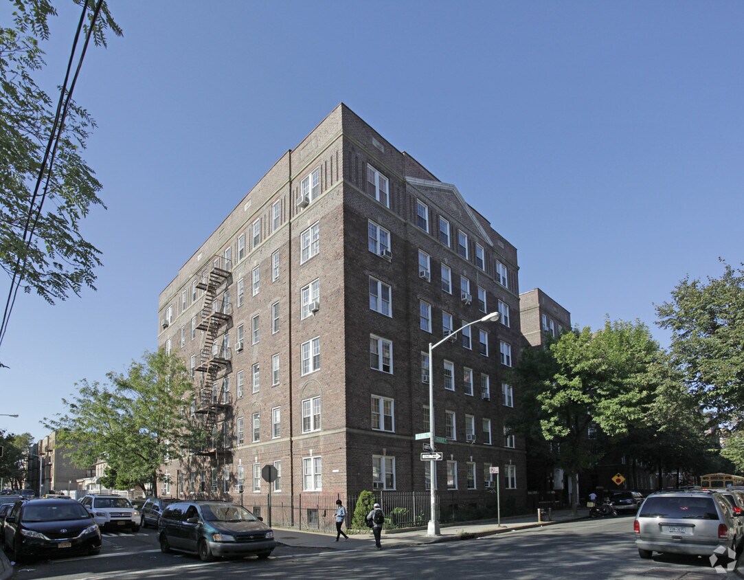 8811 Elmhurst Ave, Elmhurst, NY 11373 8811 Elmhurst Ave Elmhurst, NY Apartments for Rent