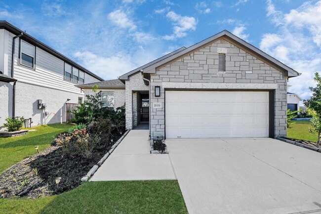 Building Photo - 21111 Vancherry Dr