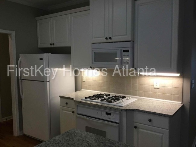 Foto del edificio - 1557 Grove Arbor Terrace