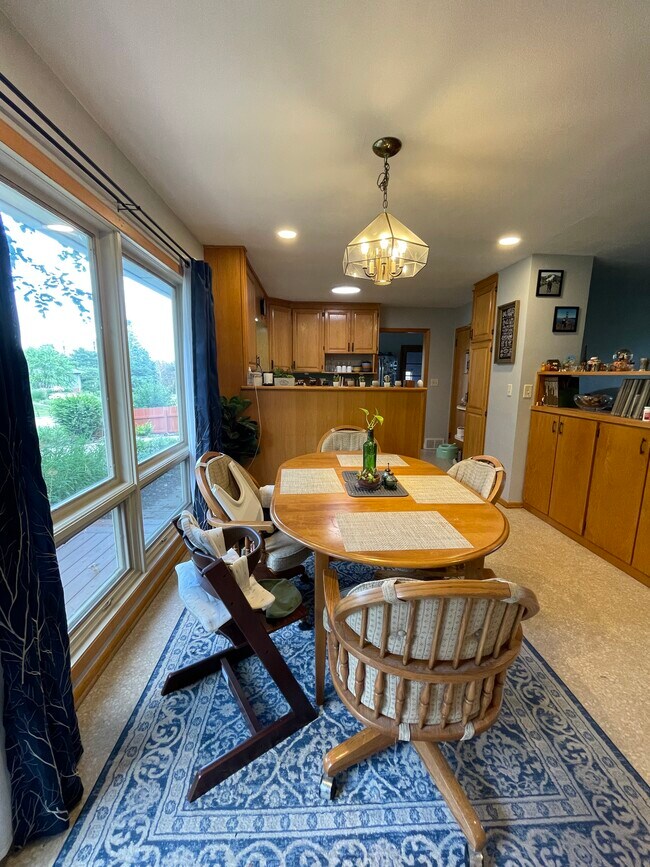 Foto del edificio - 2018 Greenbriar Cir