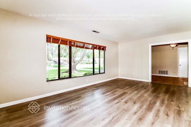 Foto del edificio - 16 Southwind Dr