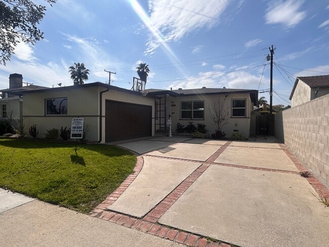 Photo - 13215 Apartment