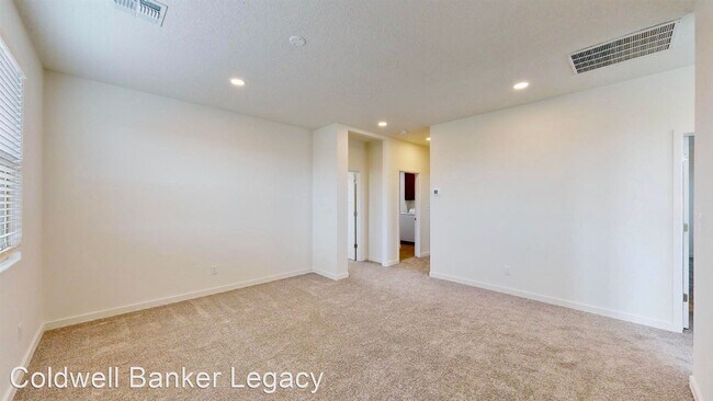 Foto del edificio - 4 br, 3 bath House - 4324 Bald Eagle Loop NE